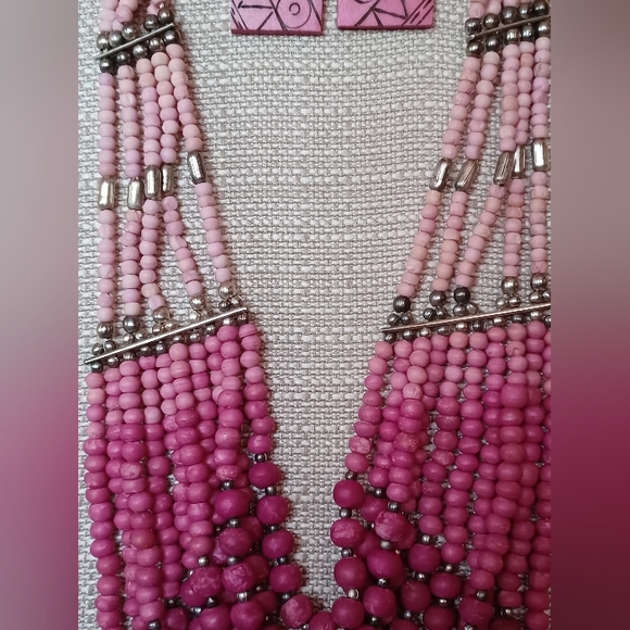 Vintage Artisan Vibrant Pink Ombre Mutli-Strand Necklace & Earrings Set π©·πππ« - Picture 5 of 9